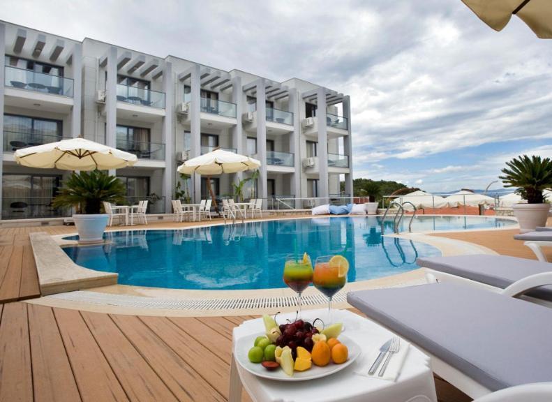Captain Hotel Cesme Exterior photo
